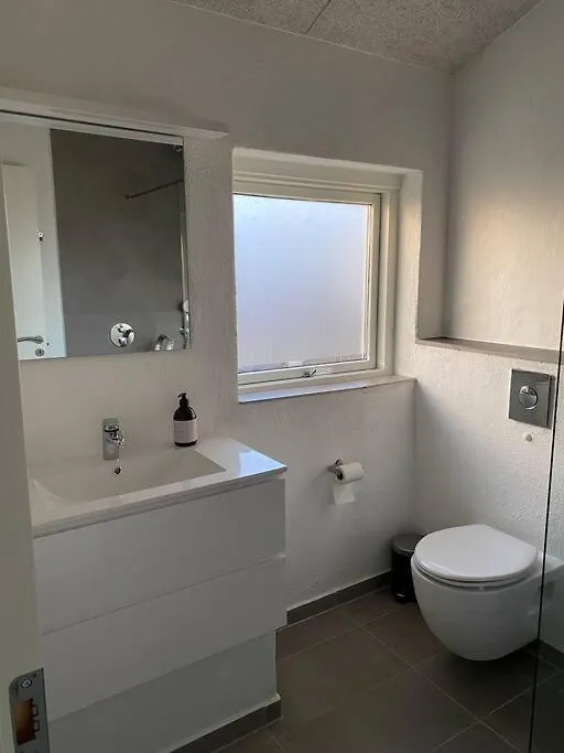 Apartamento Fin Ny Moderniseret Lejlighed I Skagen.